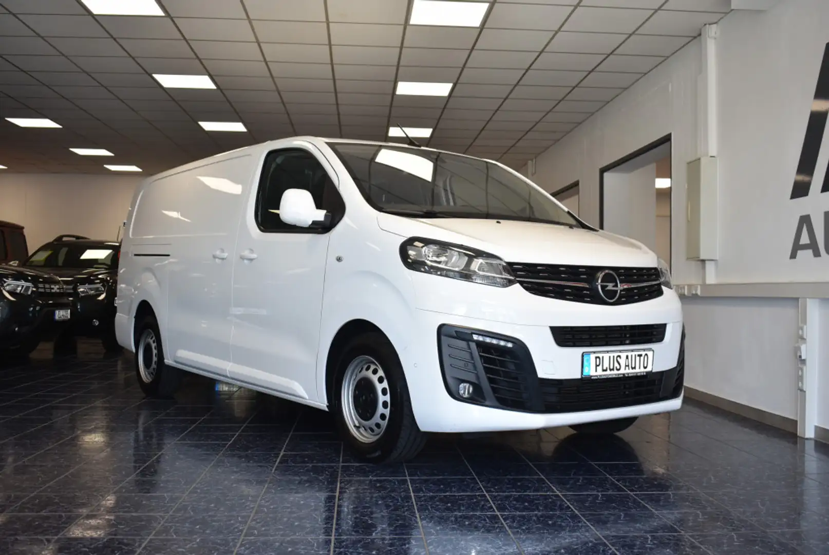 Opel Vivaro 2,0 CDTi Elegance L3 3-Sitze Aut. PDC Weiß - 2