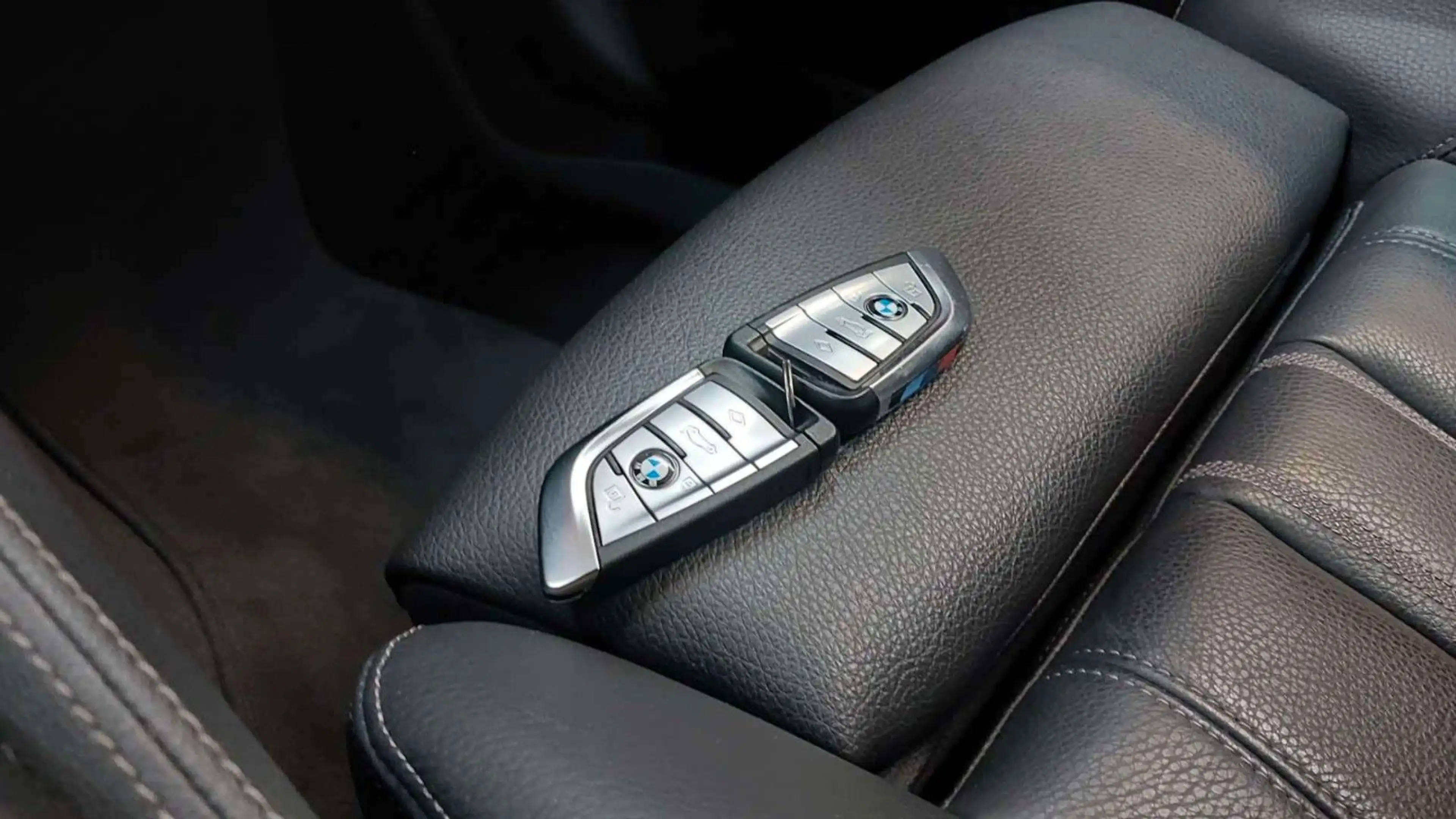 BMW 530 5 Touring 530 d xDrive M Sport — photo 9