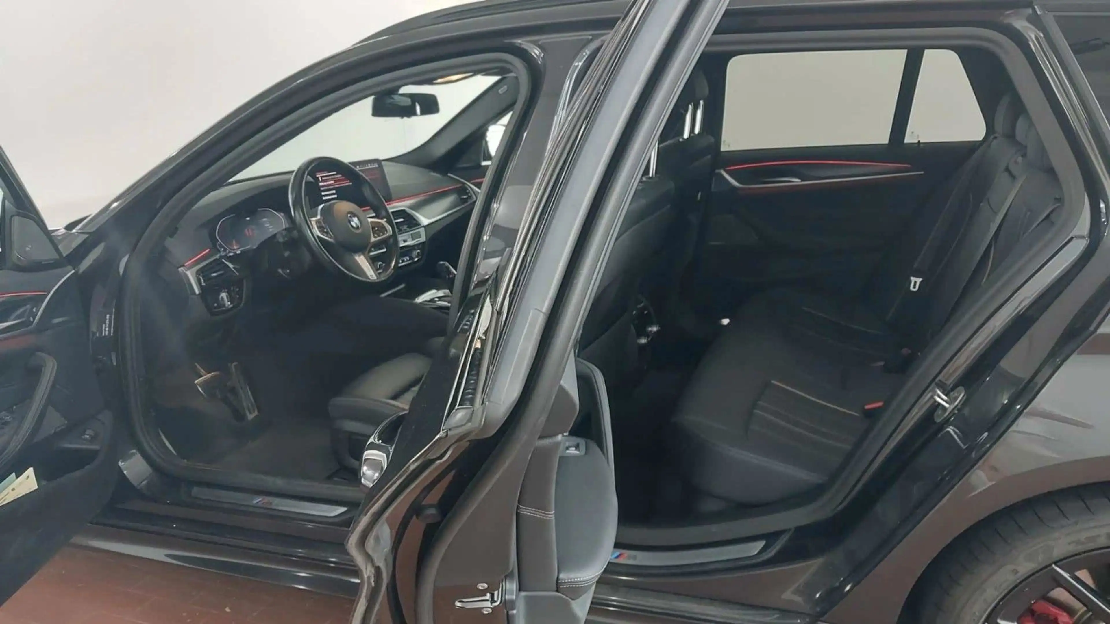 BMW 530 5 Touring 530 d xDrive M Sport — photo 7