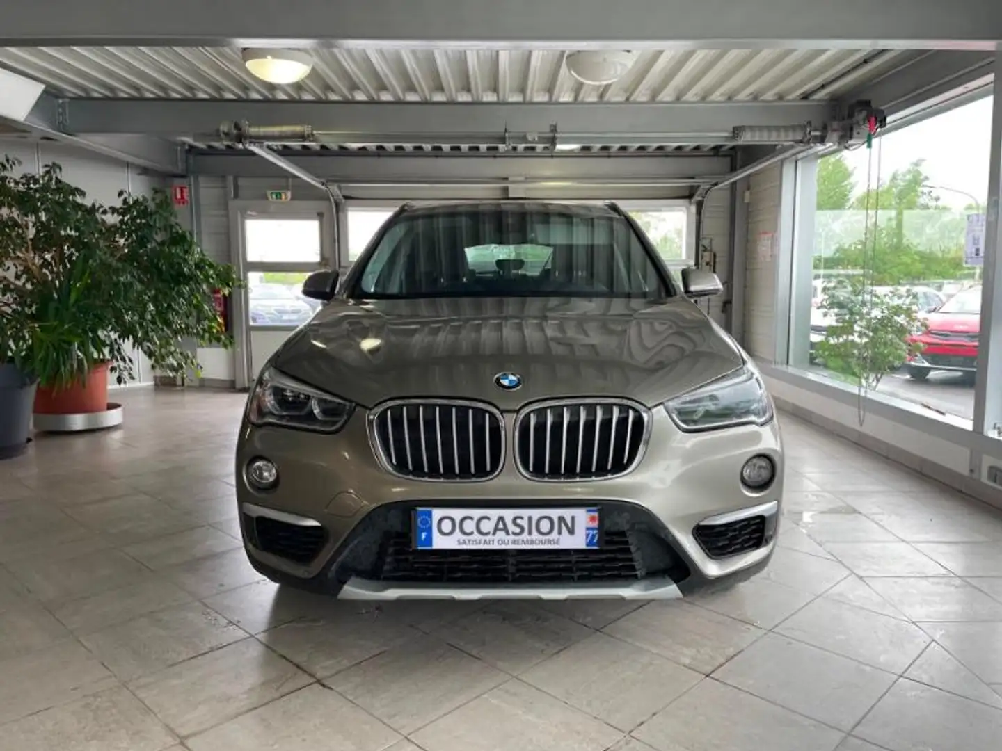 BMW X1 xDrive18dA 150ch xLine Euro6d-T Gris - 1
