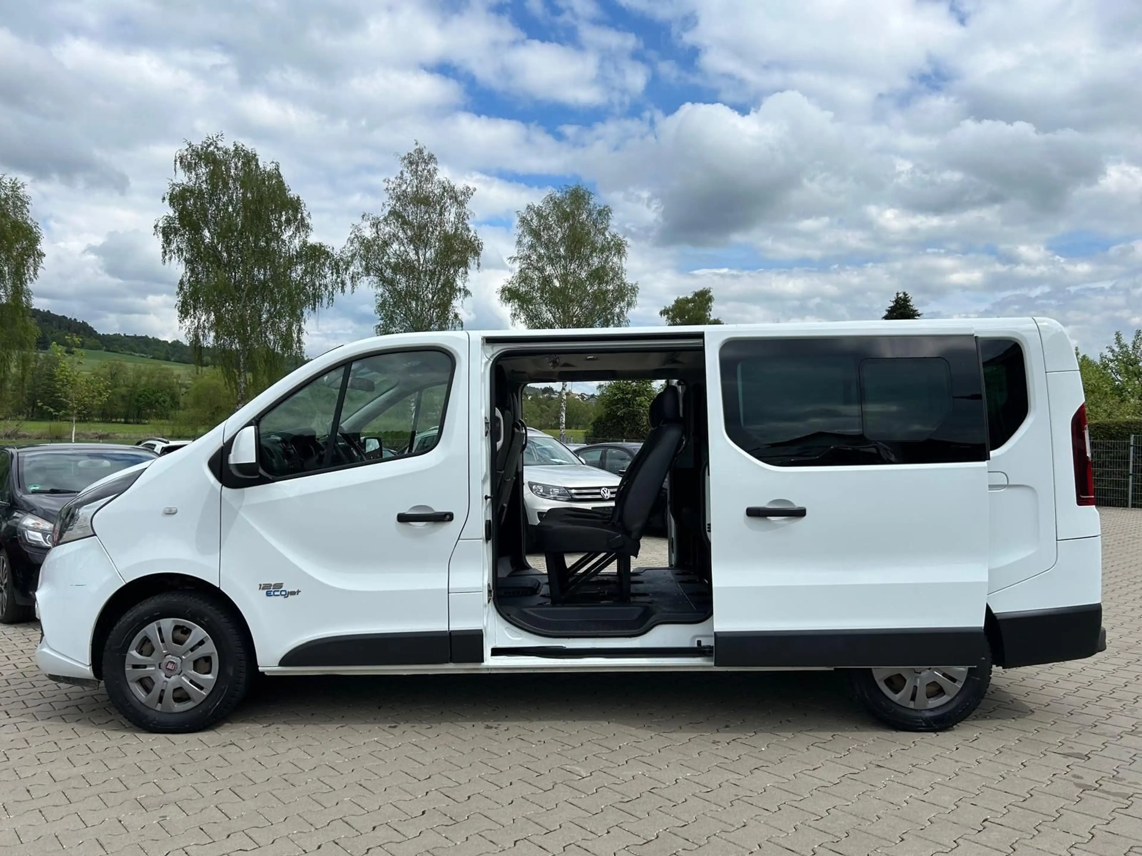 Fiat Talento Kombi L2H1 Family°9 Sitzer°Navi°Klima° — photo 5