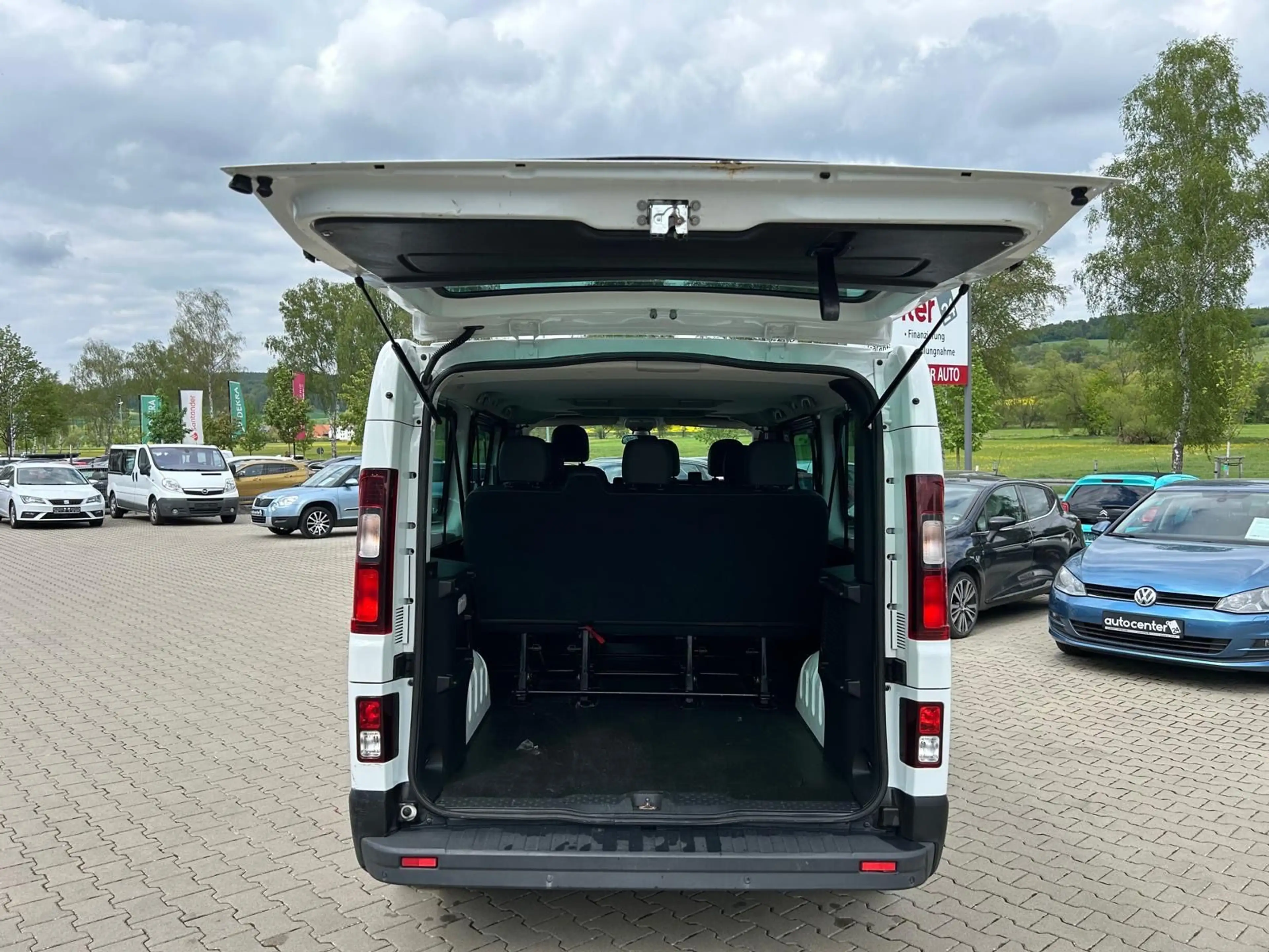 Fiat Talento Kombi L2H1 Family°9 Sitzer°Navi°Klima° — photo 10