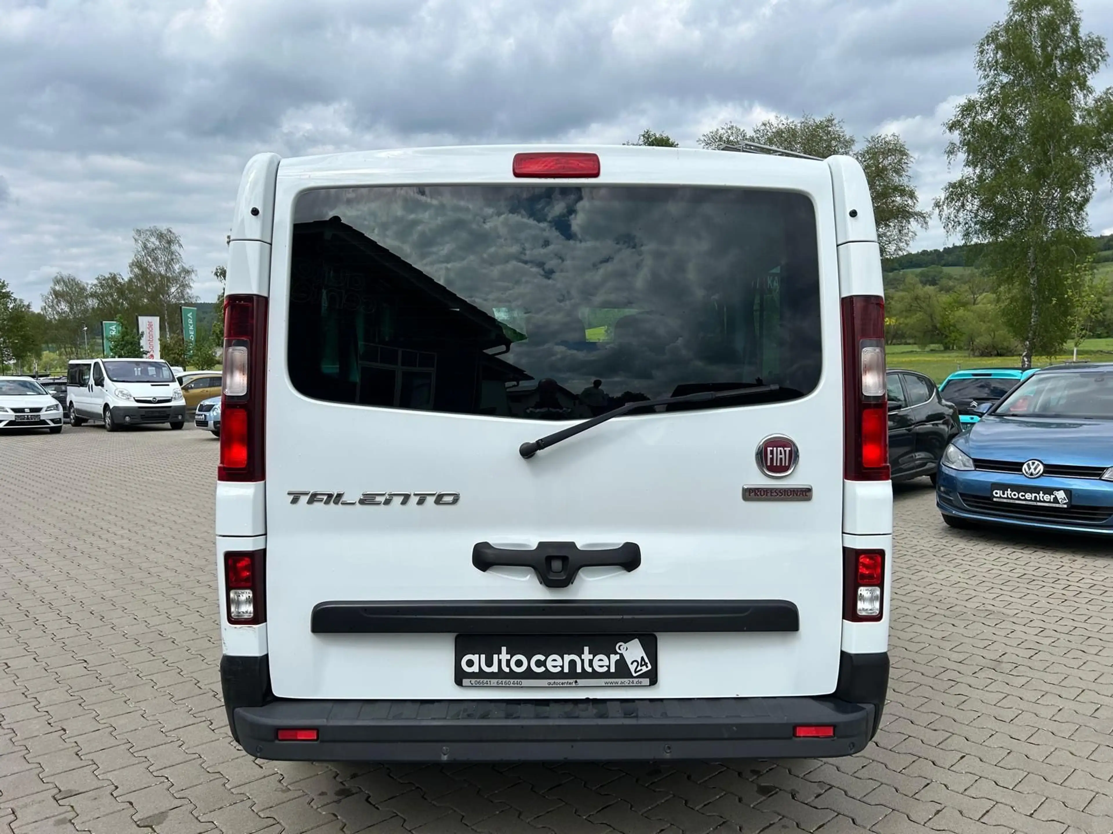 Fiat Talento Kombi L2H1 Family°9 Sitzer°Navi°Klima° — photo 9