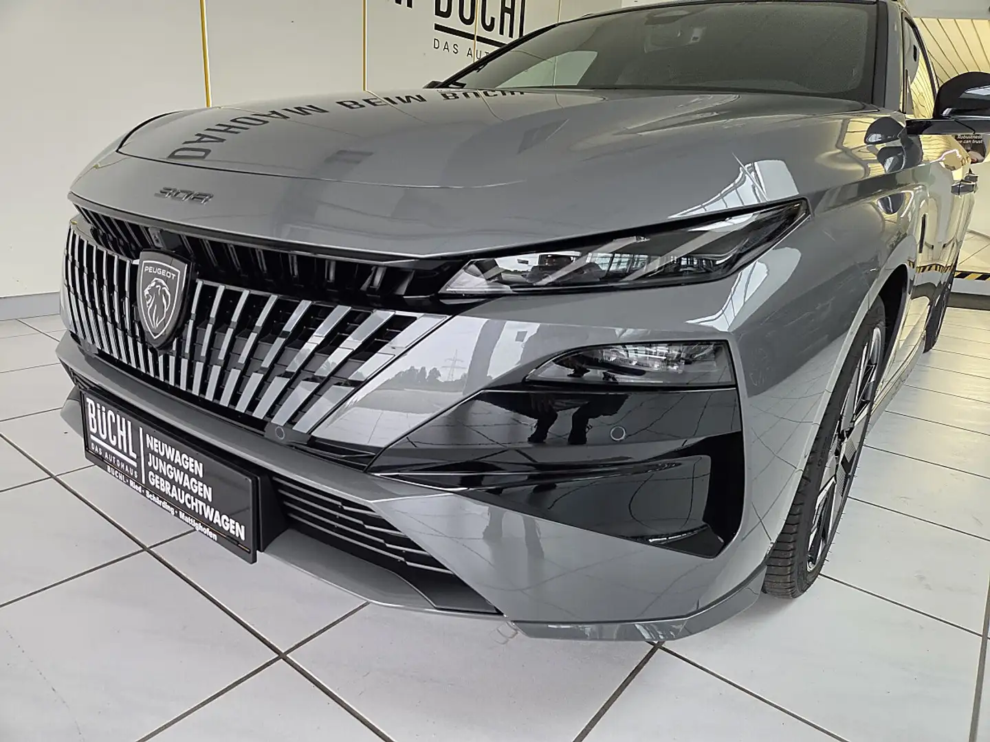 Peugeot 308 SW BlueHDi 130 EAT8 GT Excluisive Grau - 2