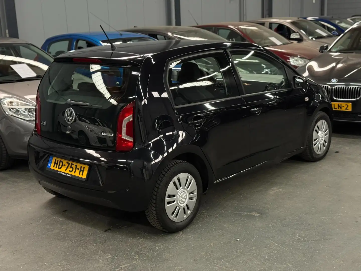 Volkswagen up! 1.0 move up! BlueMotion Nieuwe APK NAP Negro - 2