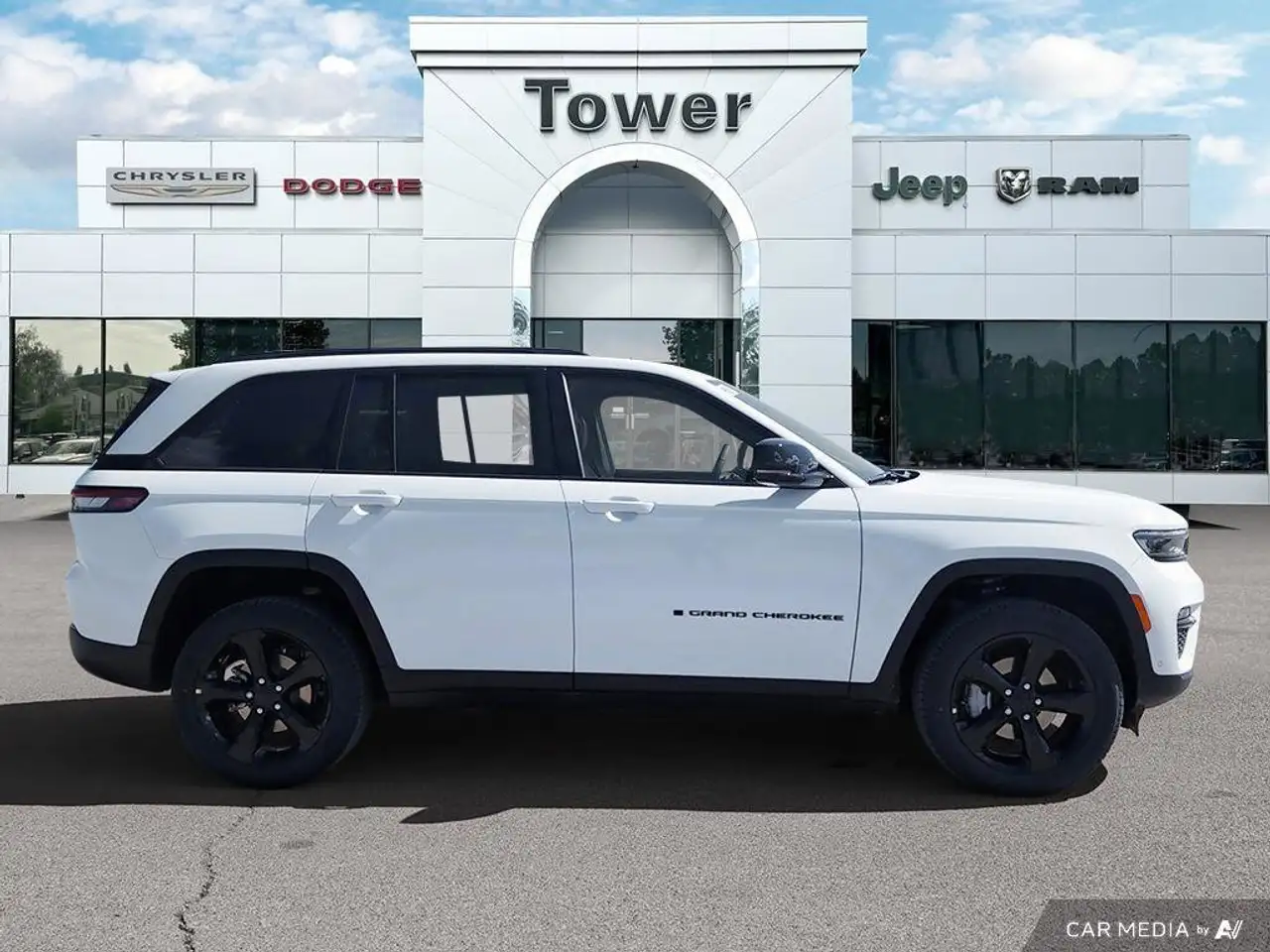Jeep Grand Cherokee снимка Jeep Grand Cherokee