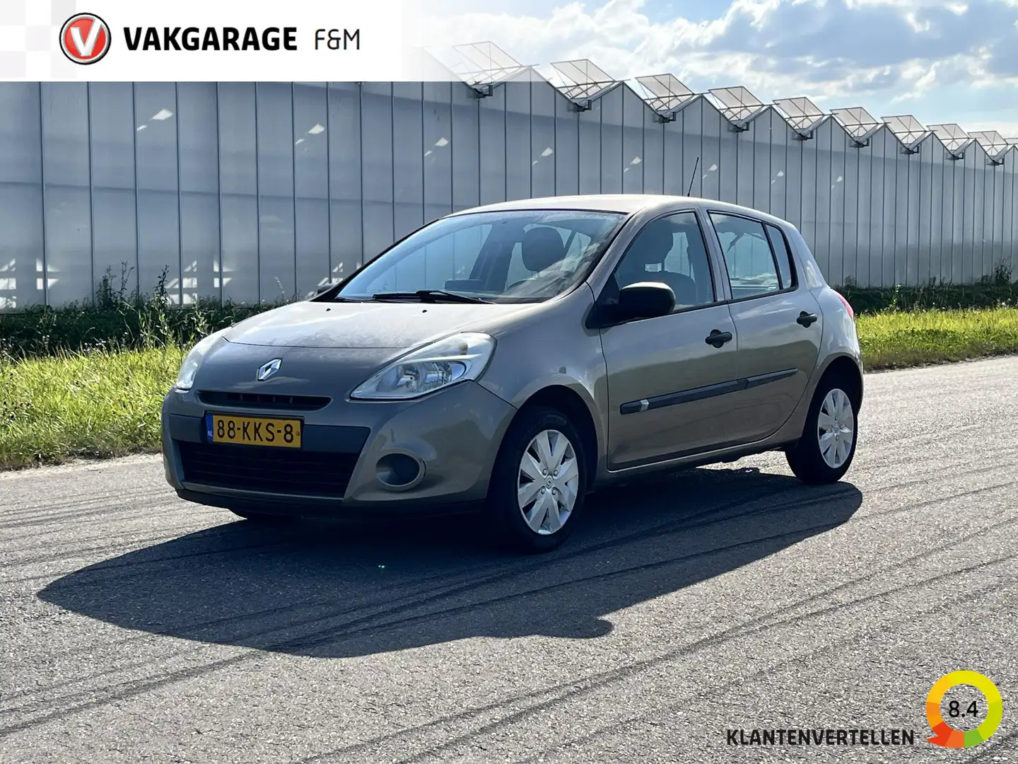 Renault Clio 1.2 Special Line Beige - 1