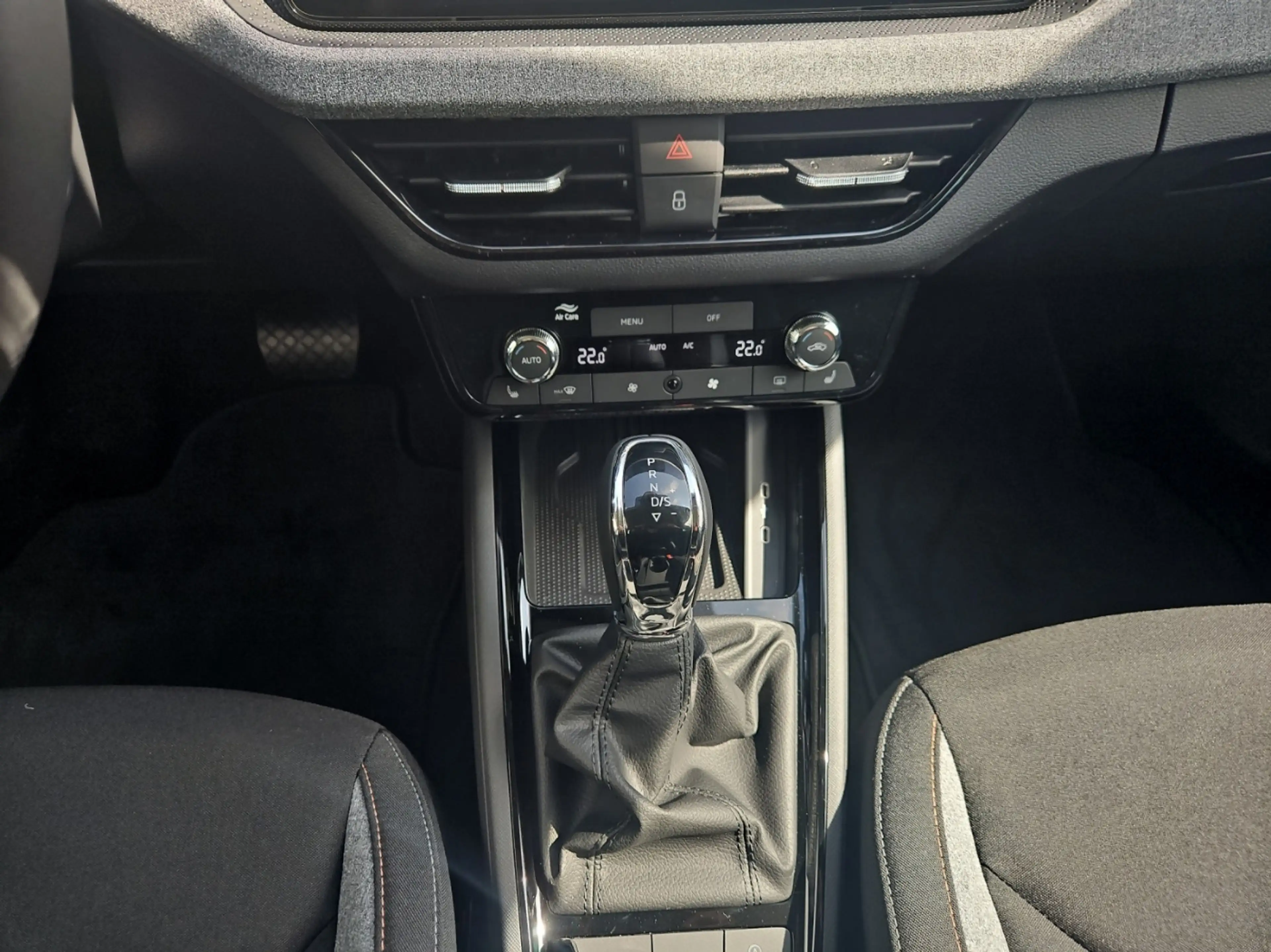 Skoda Kamiq 1.0 TSI DSG SELECTION | NAVI | SITZH.| — photo 12