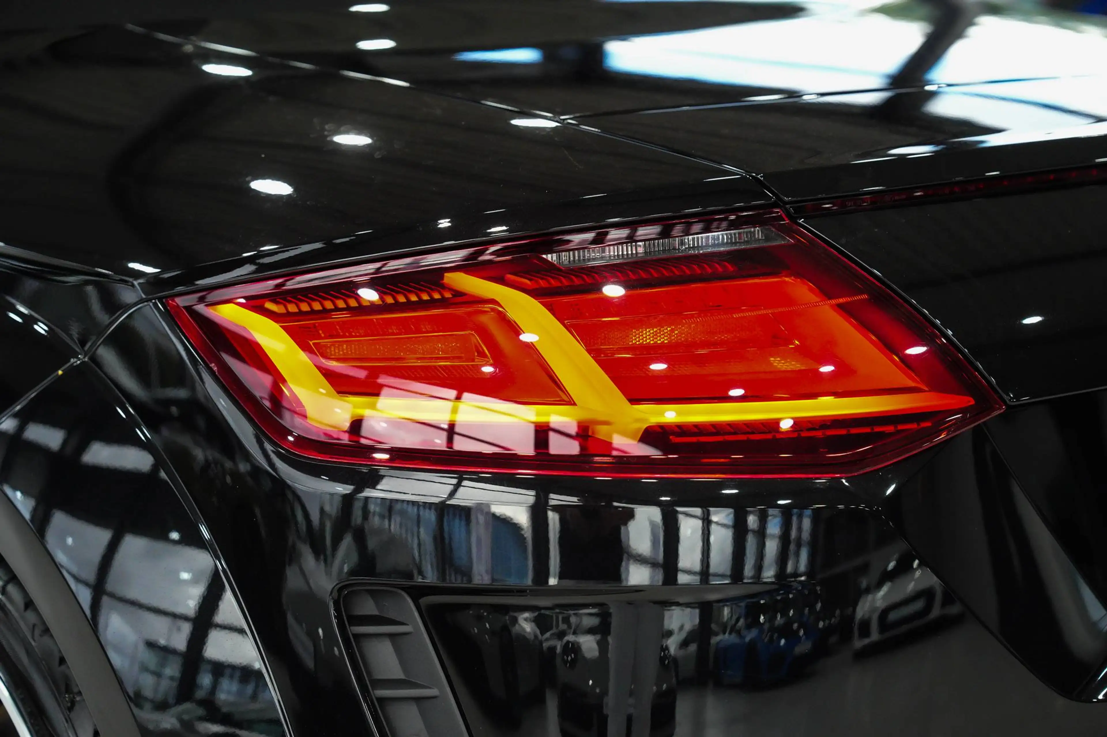 Audi TT Roadstar 40 TFSI*S-LINE*SPORTSITZE*KAMERA*LED — photo 9