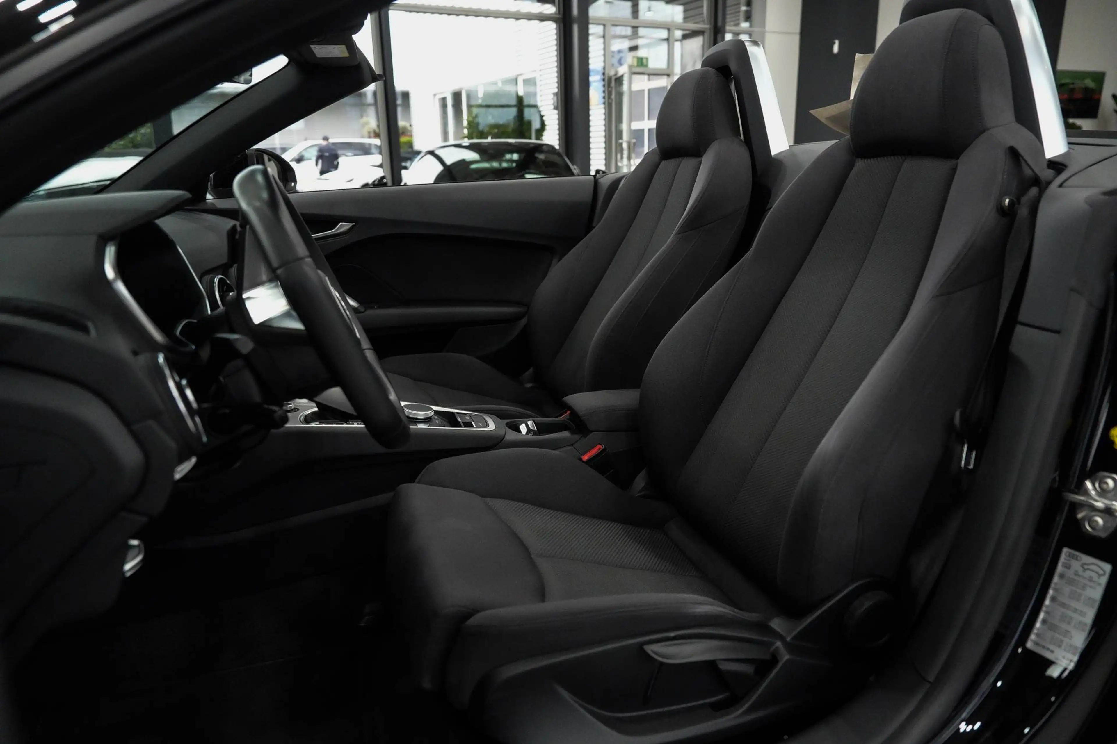 Audi TT Roadstar 40 TFSI*S-LINE*SPORTSITZE*KAMERA*LED — photo 13