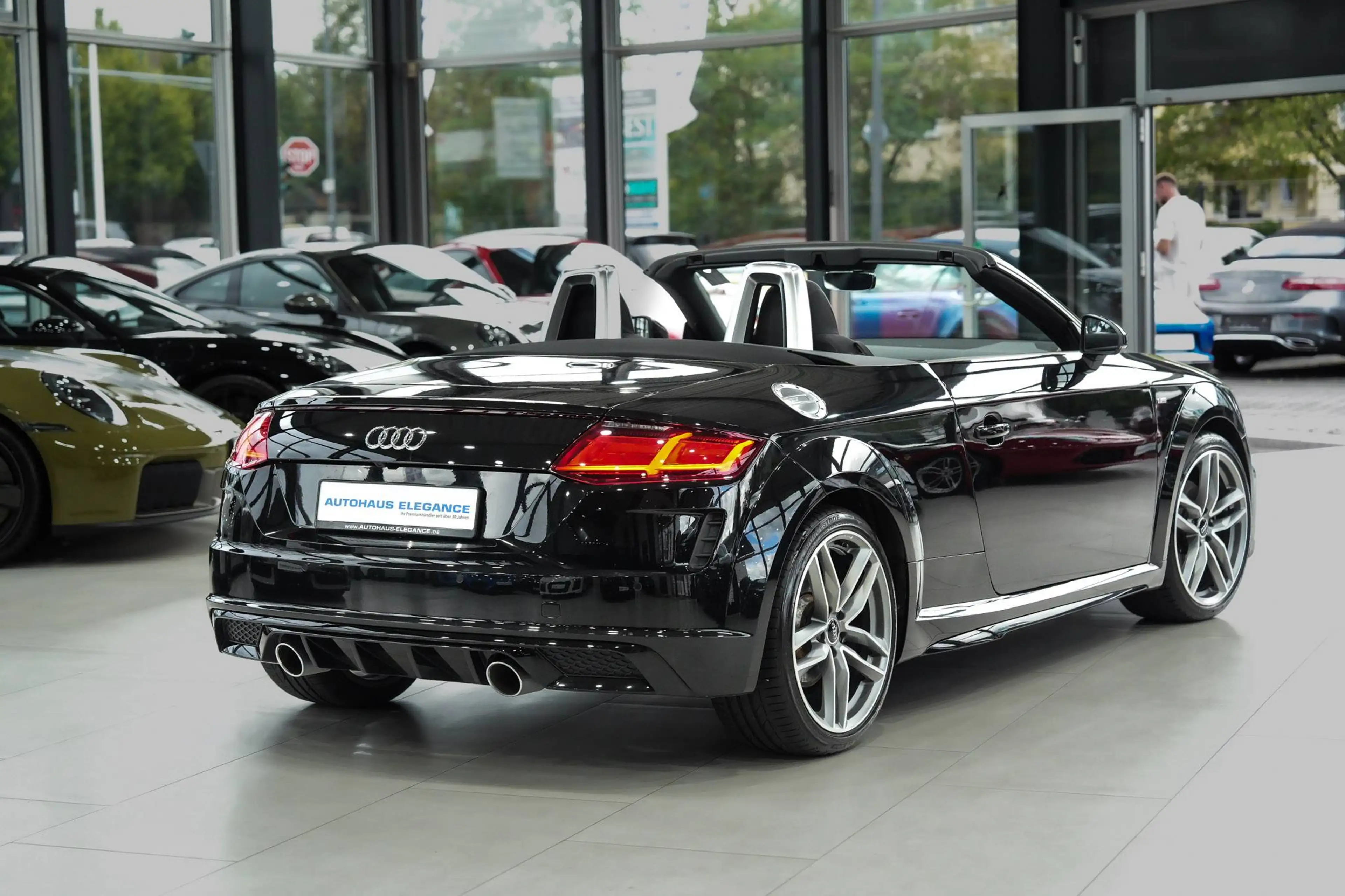 Audi TT Roadstar 40 TFSI*S-LINE*SPORTSITZE*KAMERA*LED — photo 2