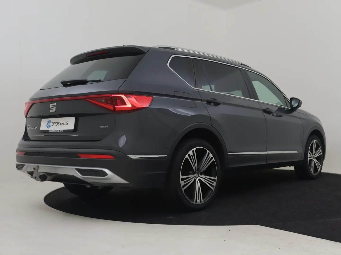 SEAT Tarraco Xcellence e-Hybrid 245pk | Trekhaak | Park assist Grijs - 2