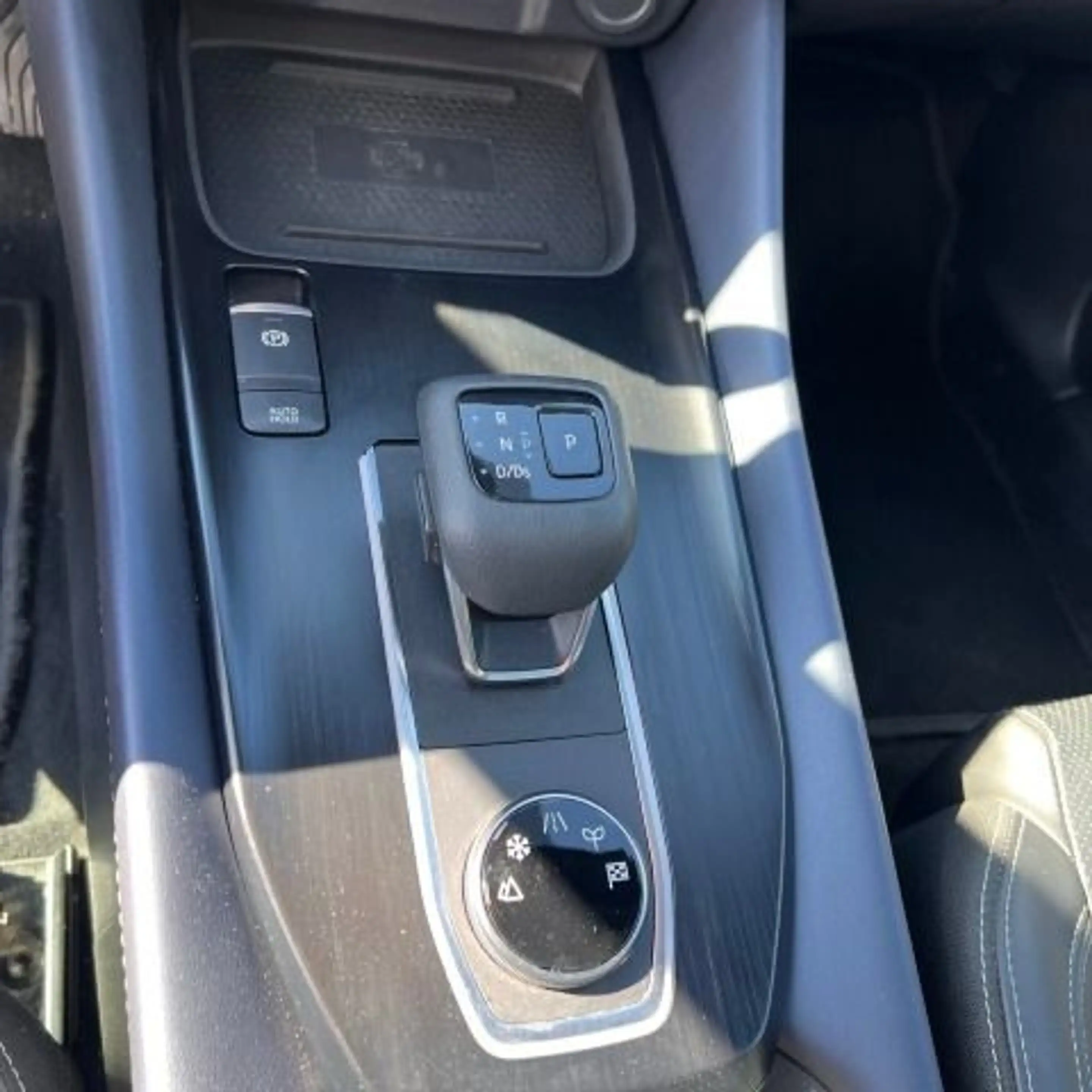 Nissan Qashqai 1.3 DIG-T Tekna+ 4x4 — photo 12