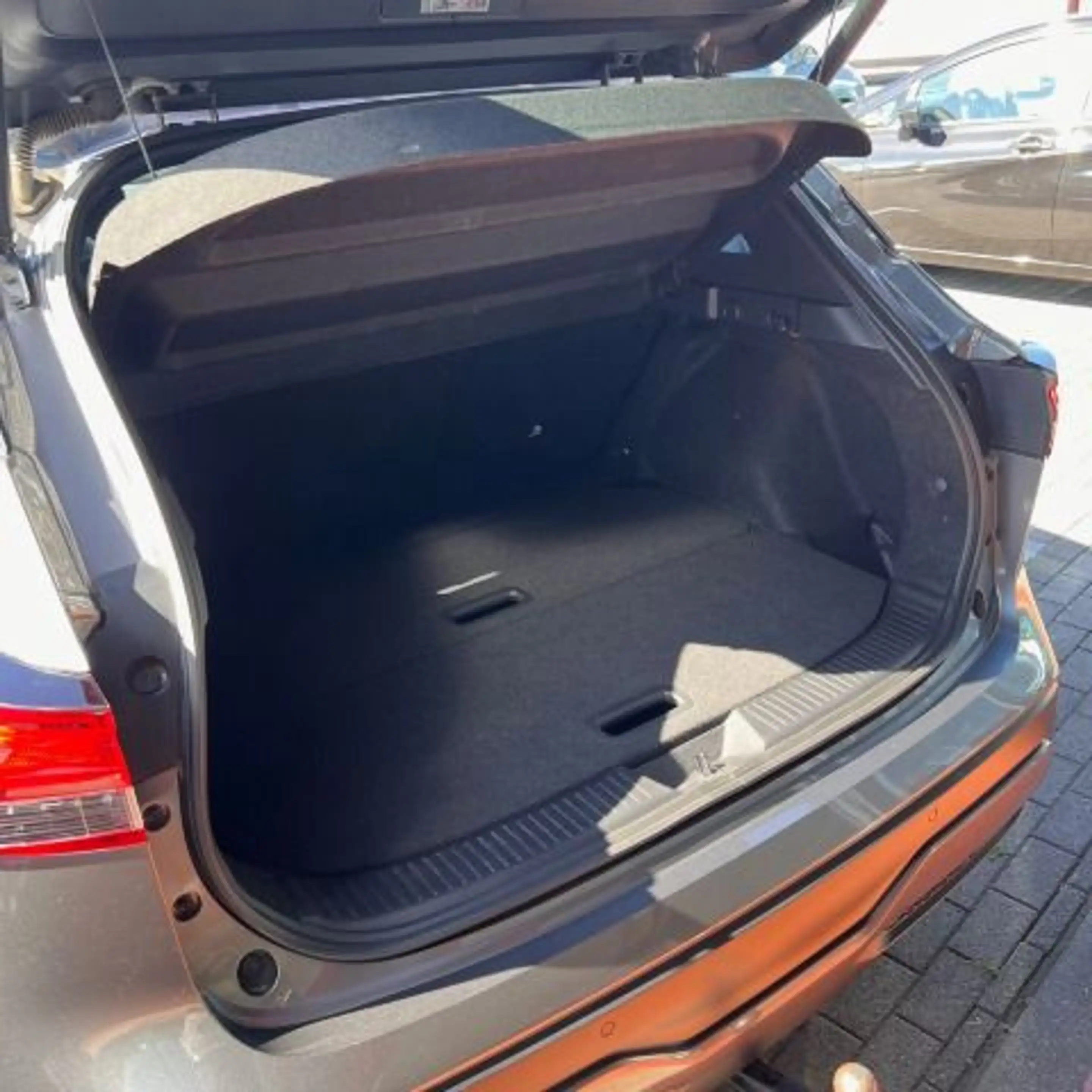 Nissan Qashqai 1.3 DIG-T Tekna+ 4x4 — photo 5