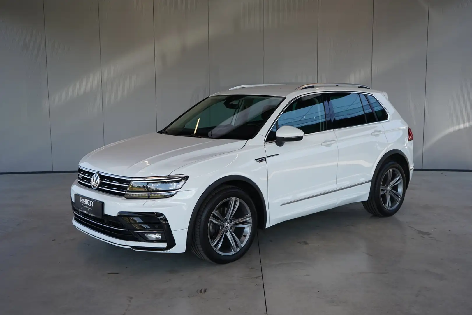 Volkswagen Tiguan Comfortline TSI ACT Weiß - 2