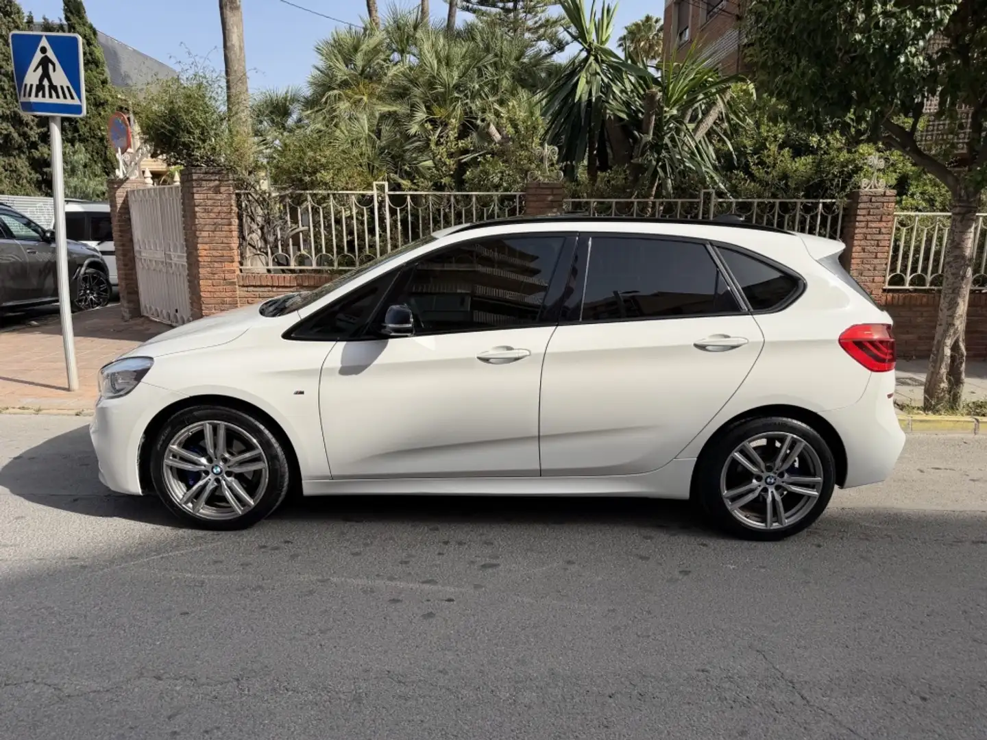 BMW 220 220dA Active Tourer xDrive Sport Blanco - 2