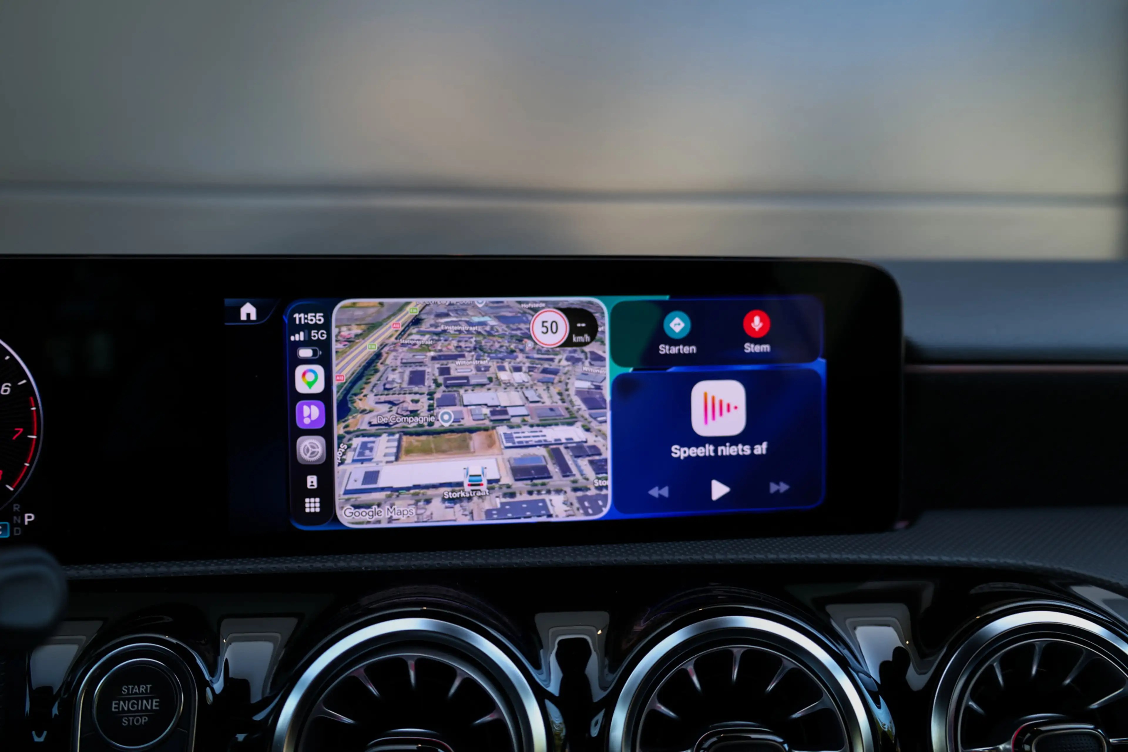 Mercedes-Benz A 180 AMG Line | FACELIFT | DEALER.OND | PANO | CARPLAY — photo 32