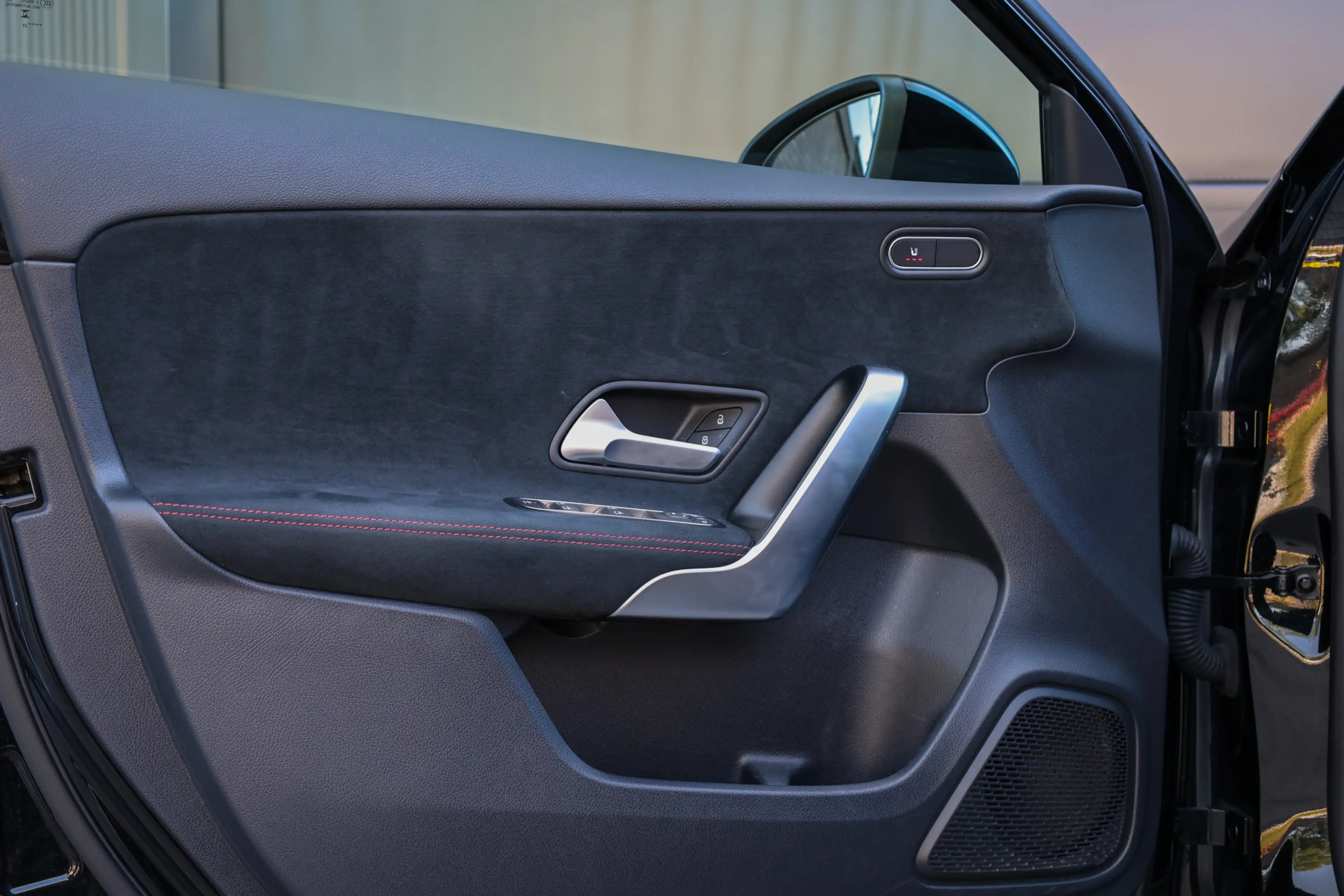 Mercedes-Benz A 180 AMG Line | FACELIFT | DEALER.OND | PANO | CARPLAY — photo 15