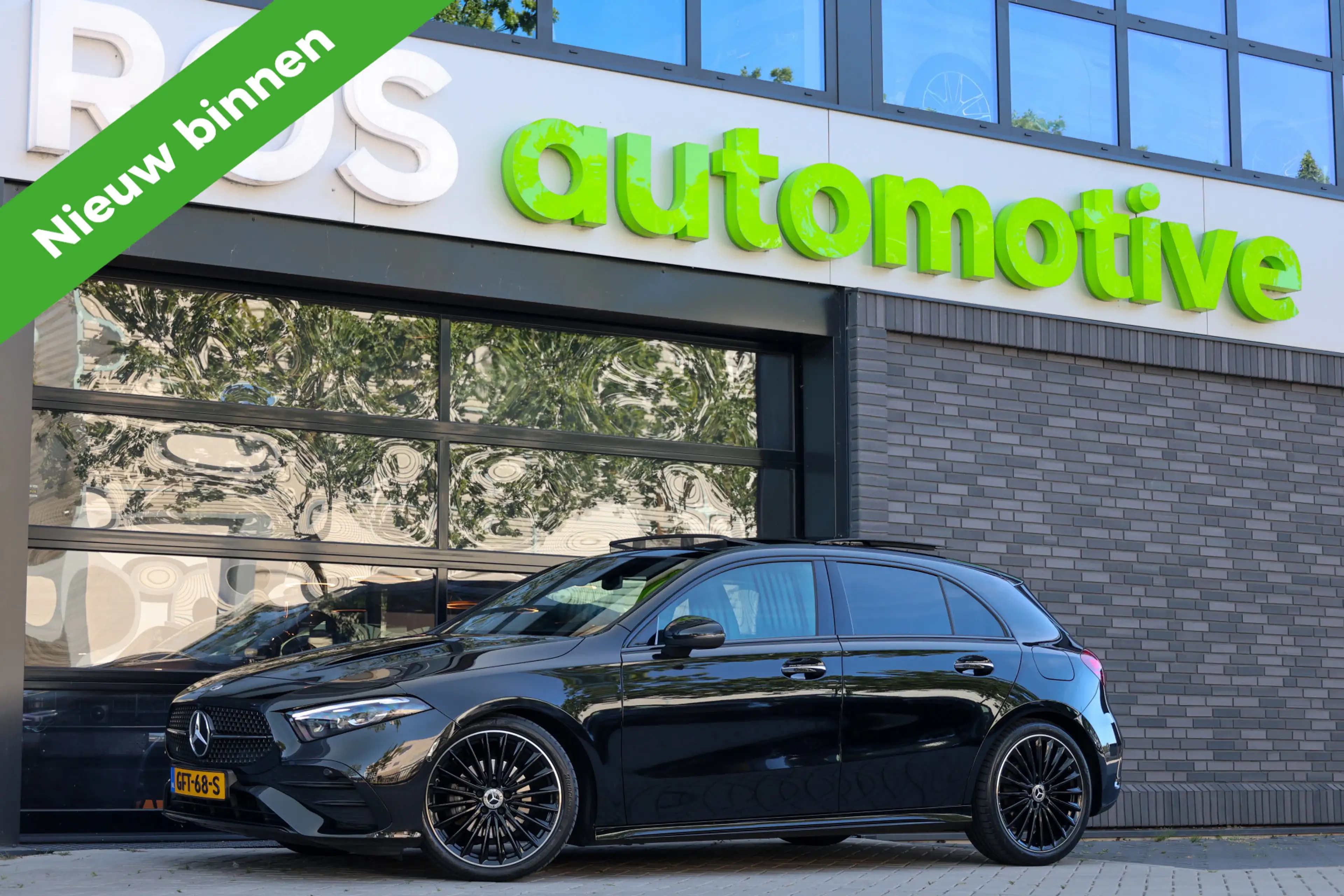 Mercedes-Benz A 180 AMG Line | FACELIFT | DEALER.OND | PANO | CARPLAY