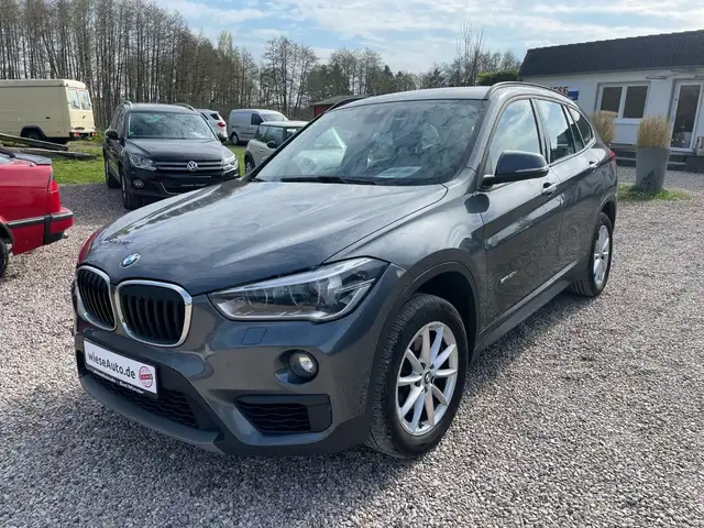 BMW X1 sDrive 20 d Advantage  179,- montl. Automatik, AHK