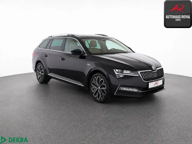 Skoda Superb view 7