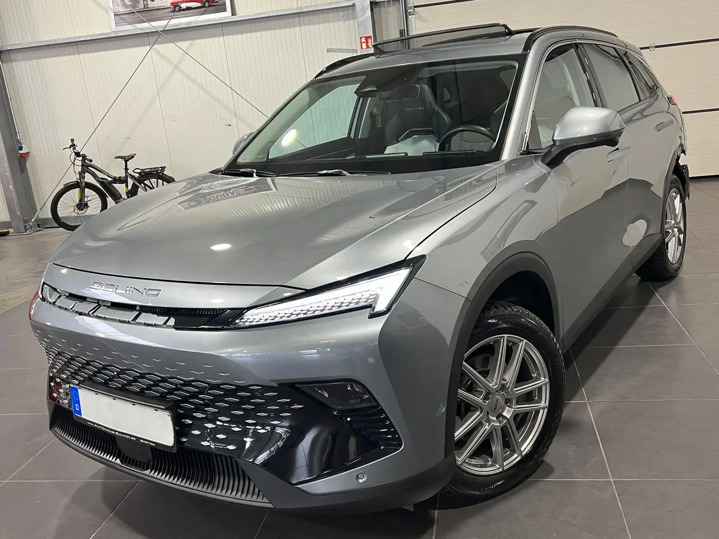 BAIC Beijing X55 1.5 Automatik *LED*Leder*Pano.*AHK* Gris - 1