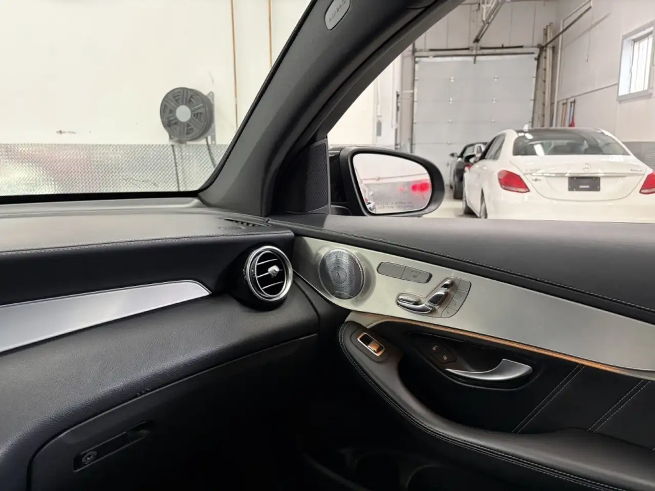 Mercedes-Benz GLC fotografie Mercedes-Benz GLC