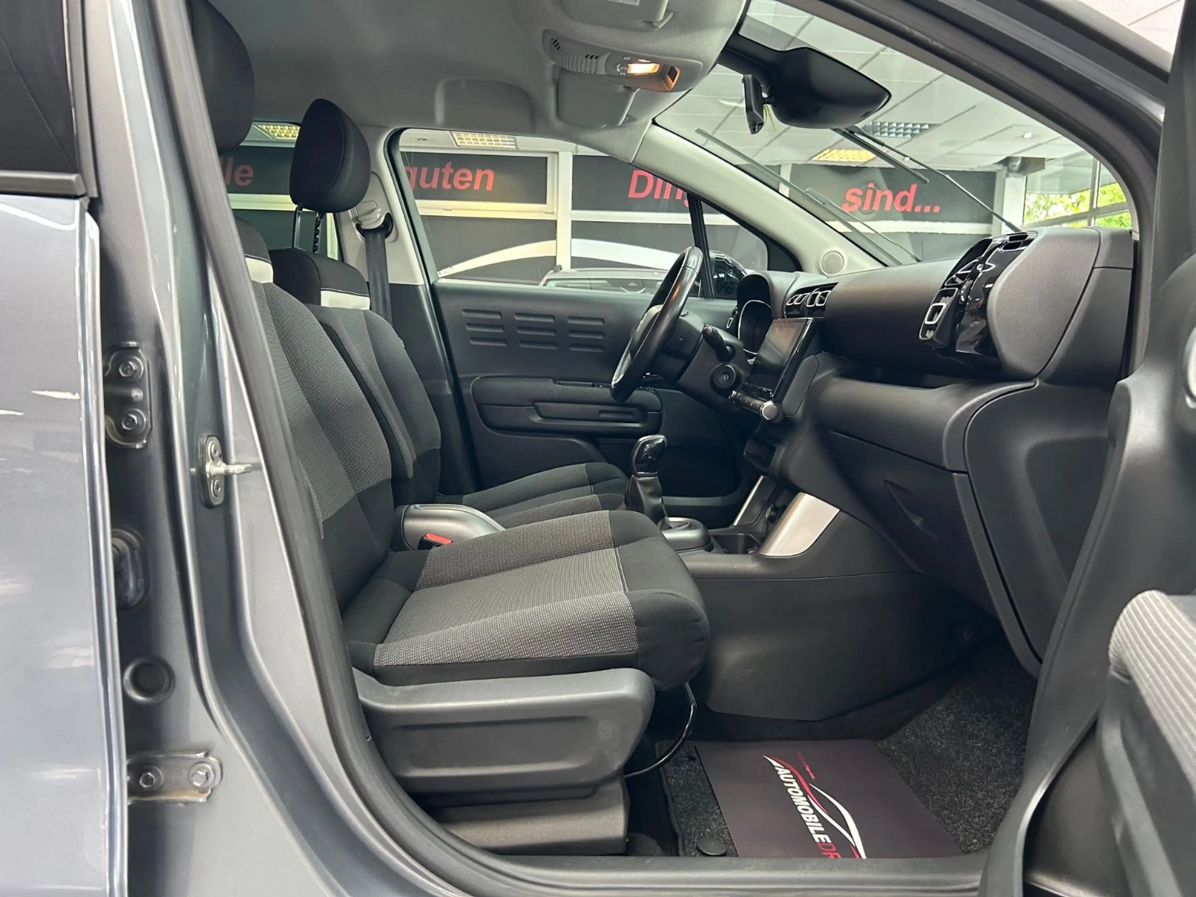 Citroen C3 Aircross Feel — photo 13