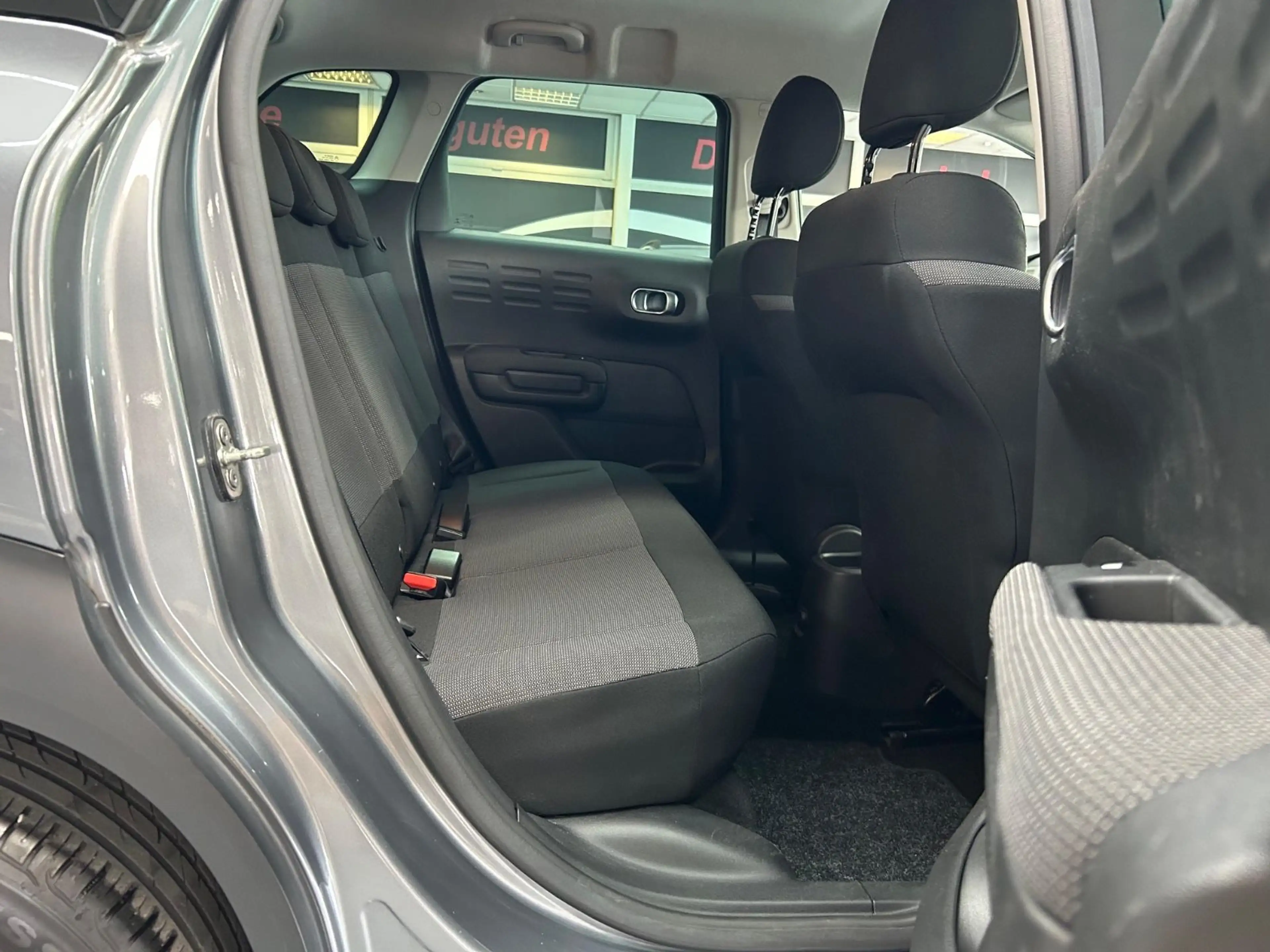 Citroen C3 Aircross Feel — photo 15
