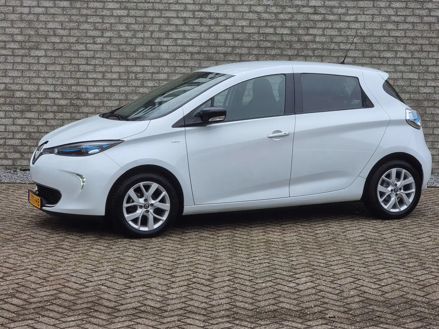 Renault ZOE R110 Iconic 41 kWh Limitel INCL. ACCU/Navi/Camera Wit - 2