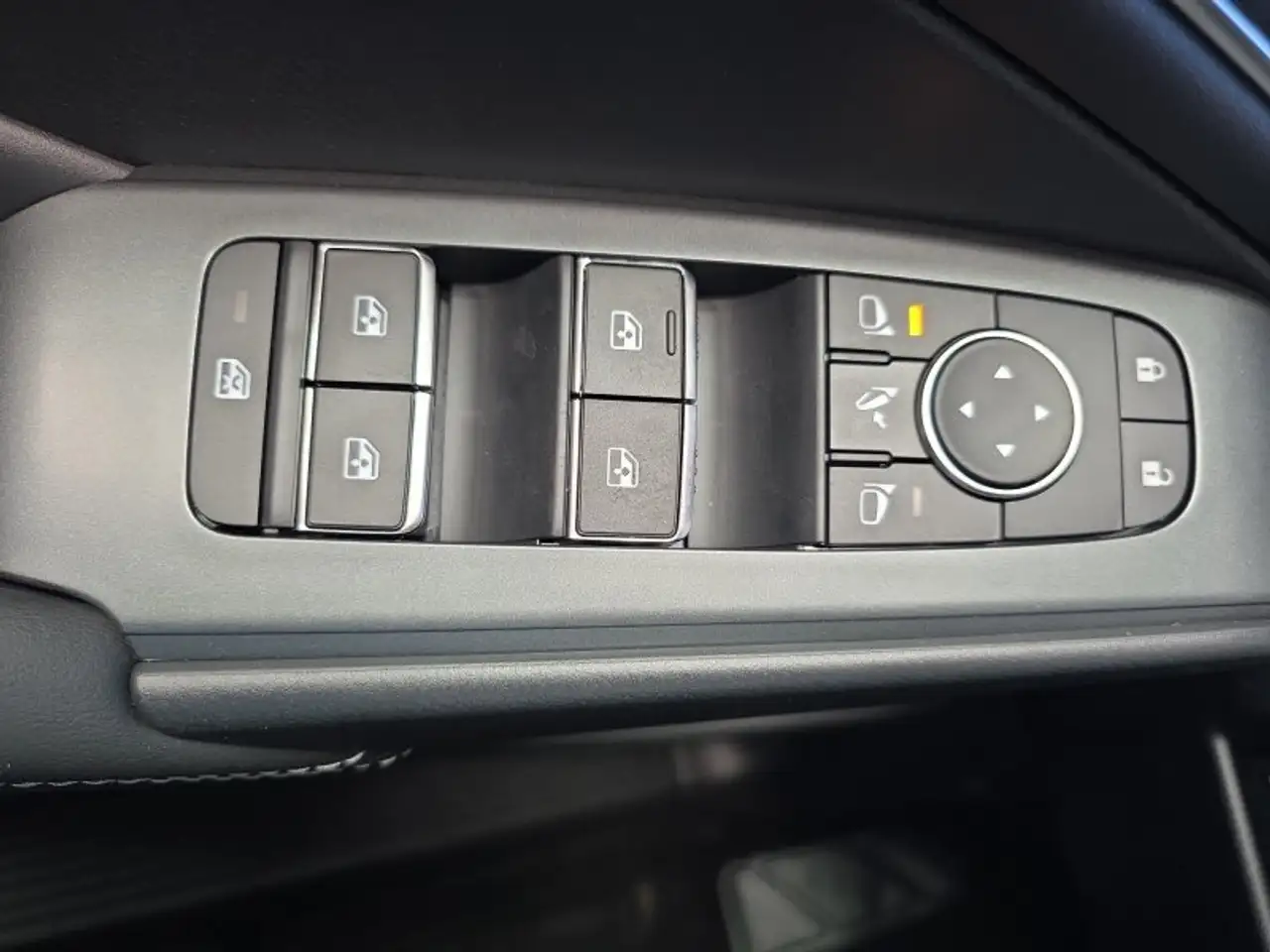 Nissan Qashqai Tekna 1,3 DIG-T 19*Alu/Pano/Leder/Head-Up, миниатюра 25