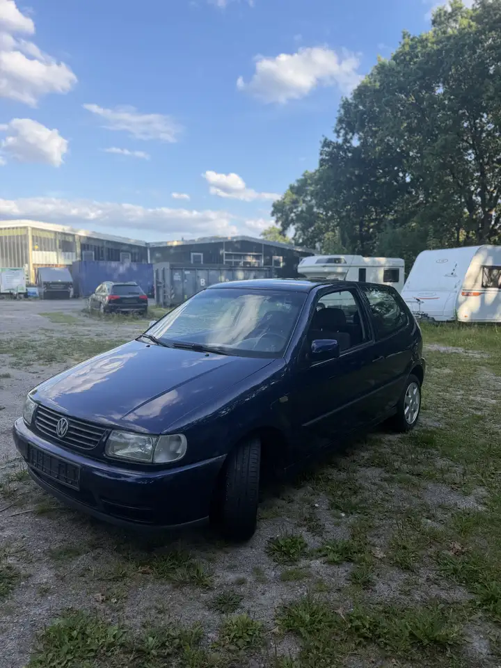 Volkswagen Polo 60 Servo, foto 1