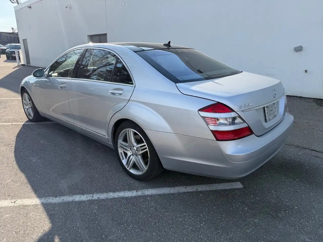Mercedes-Benz S-Class снимка Mercedes-Benz S-Class