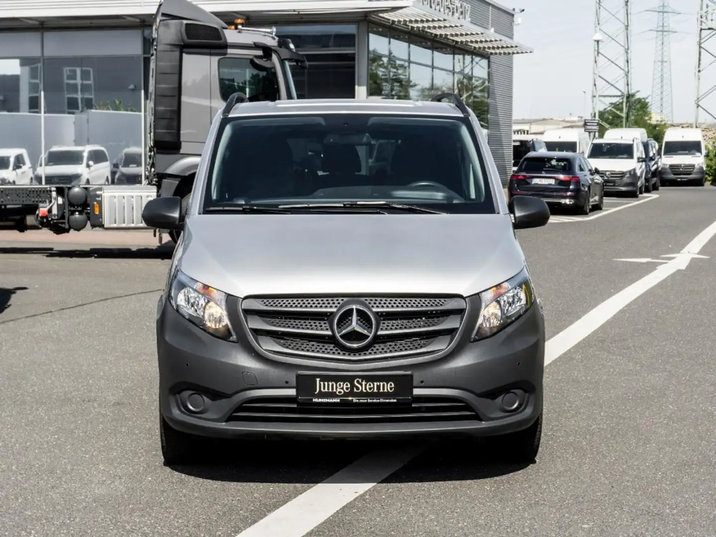 Mercedes-Benz Vito 124 CDI 4M Mixto Lang Audio30 AHK Park-P Silber - 2
