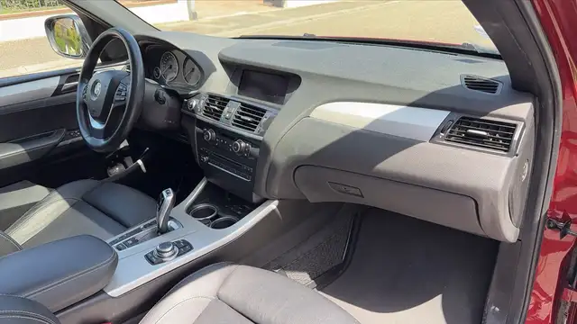BMW X3 view 10