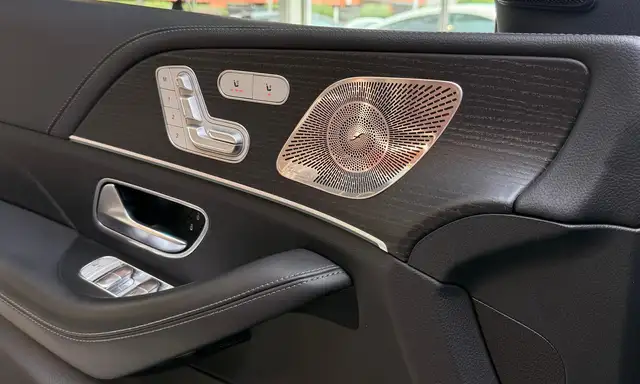 Mercedes-Benz Gle view 14