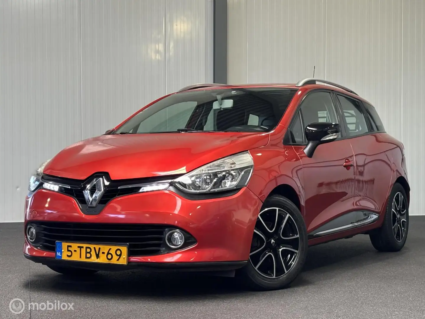 Renault Clio Estate 0.9 TCe Dynamique [ NAP navigatie cruise LM Rood - 1