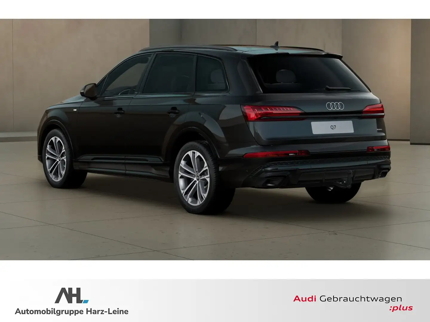 Audi Q7 50 TDI quattro S line AHK Luftfederung Pano Schwarz - 2