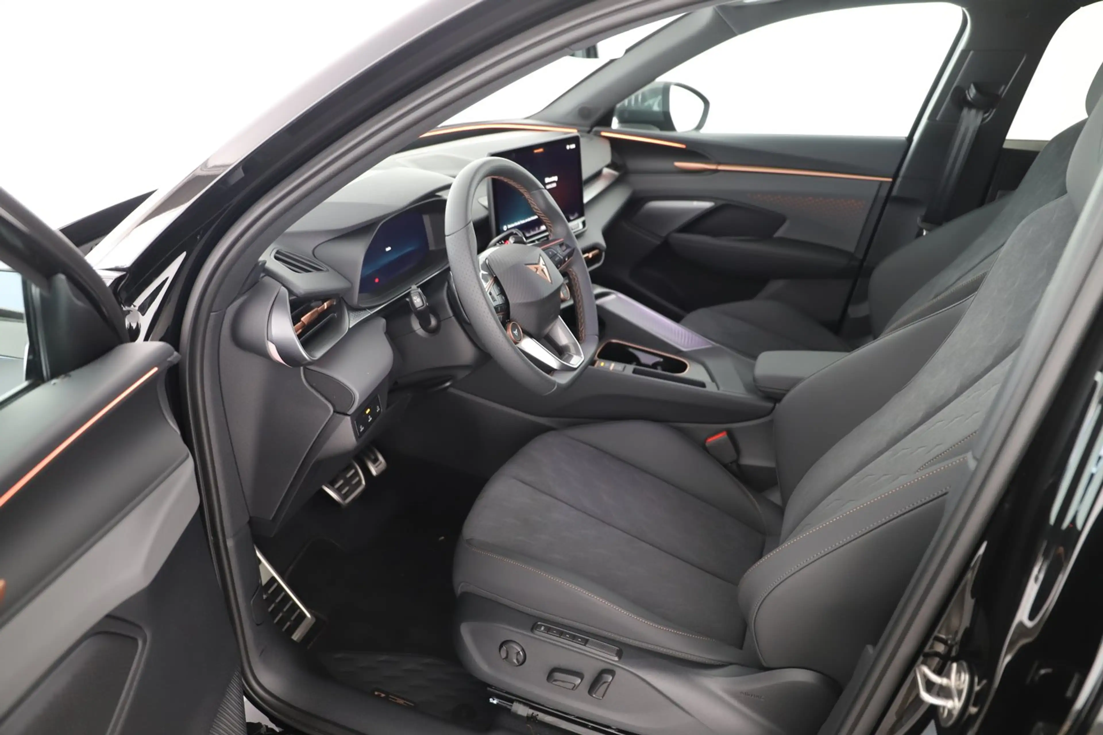 CUPRA Terramar e-HYBRID 204 PS DSG — photo 13