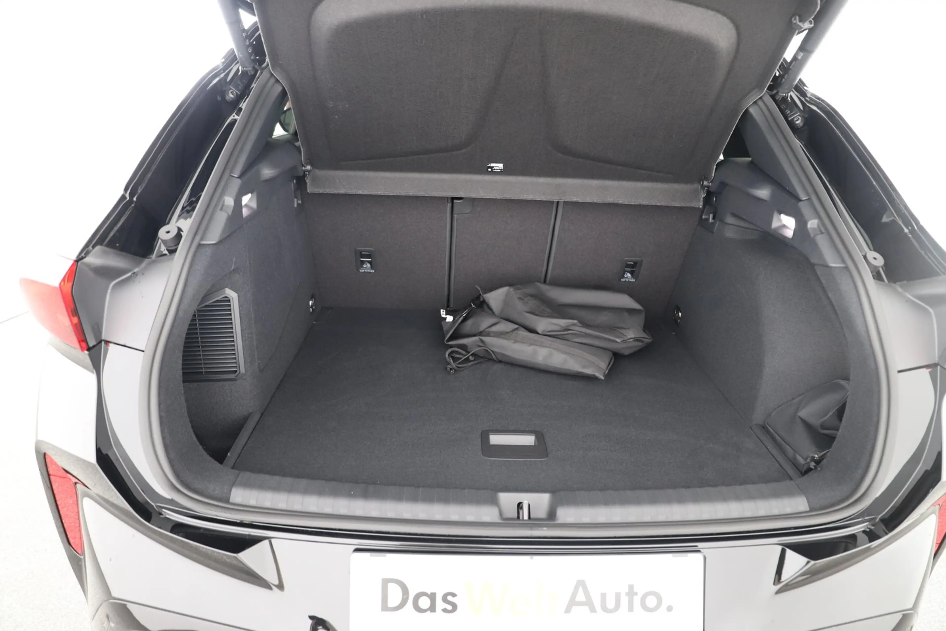 CUPRA Terramar e-HYBRID 204 PS DSG — photo 11