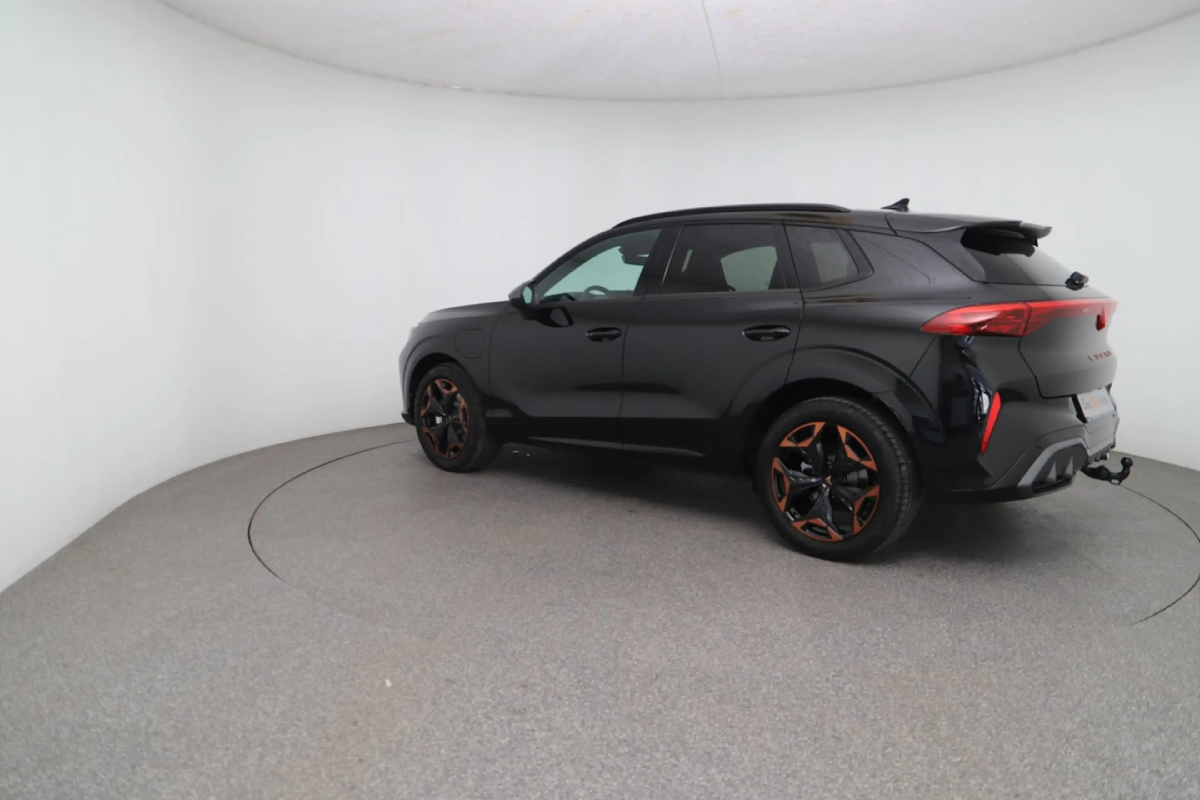 CUPRA Terramar e-HYBRID 204 PS DSG — photo 3