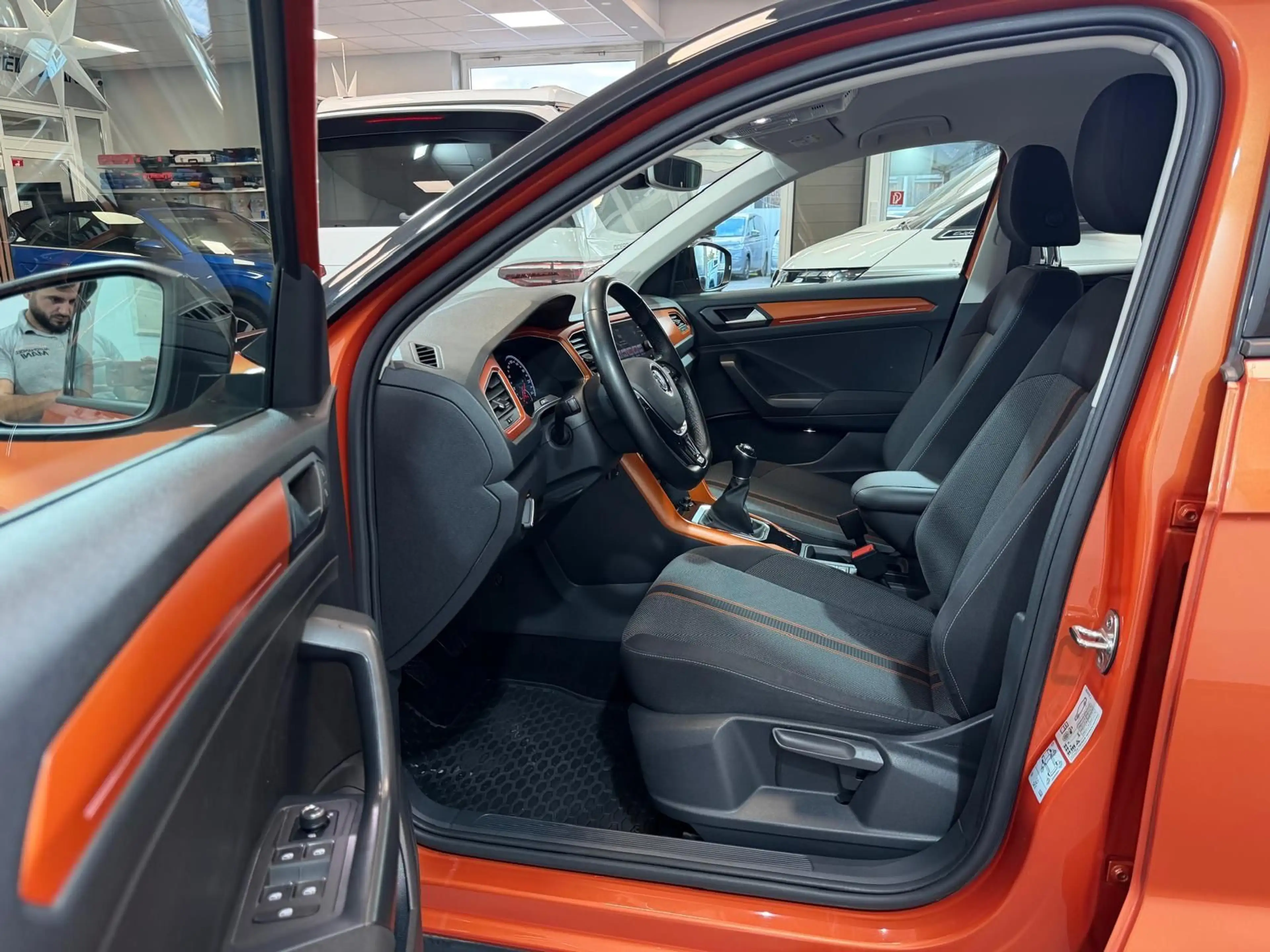 Volkswagen T-Roc Style/Navi/AHK/Tempomat/Alu/Sitzheizung/ — photo 13