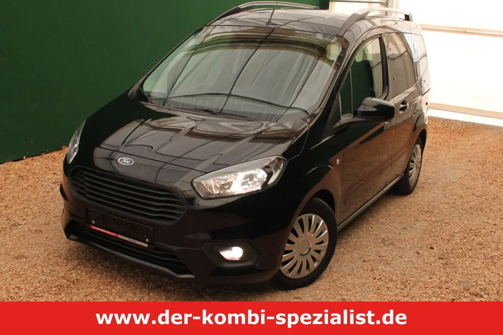 Ford Tourneo Courier / SHZ/ Reling/ Navi/ Sync Schwarz - 1