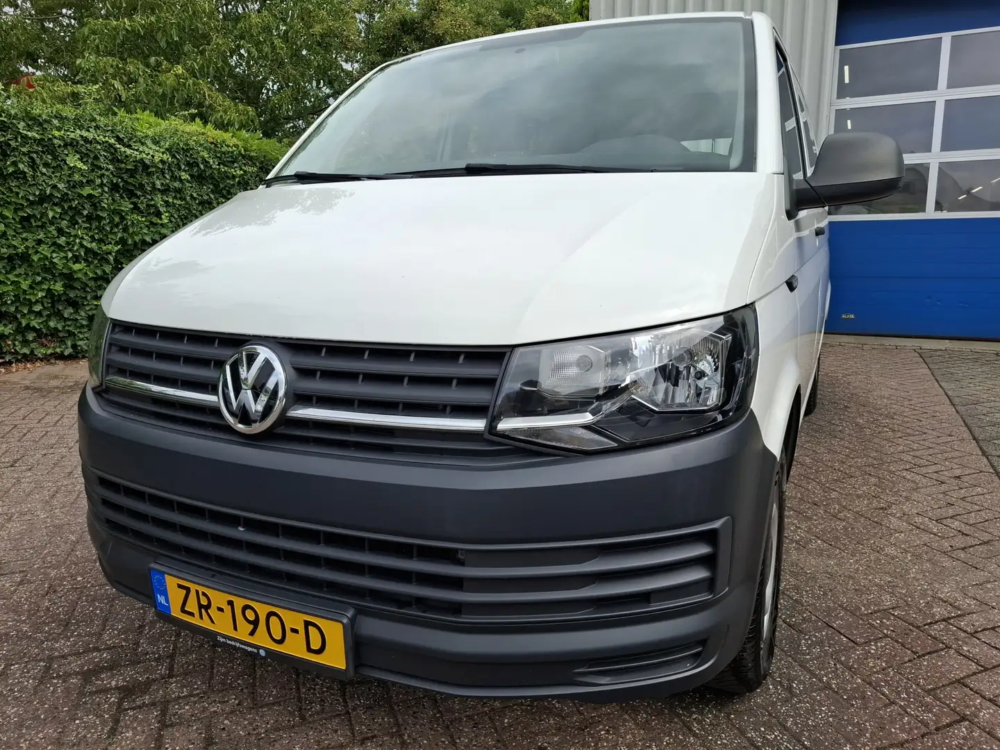 Volkswagen 2.0 TDI L1H1 23995.- INCL BTW. 9-PERSOONS AIRCO 10 White - 2