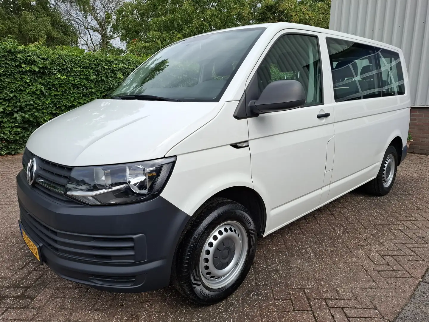 Volkswagen 2.0 TDI L1H1 23995.- INCL BTW. 9-PERSOONS AIRCO 10 White - 1