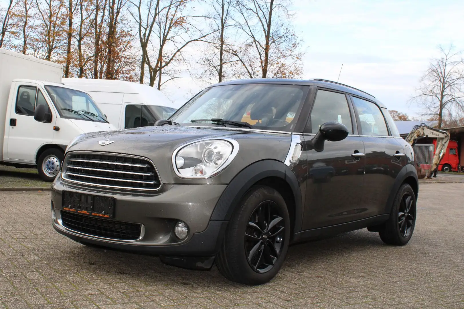 MINI Cooper D Countryman Cooper D Grau - 2