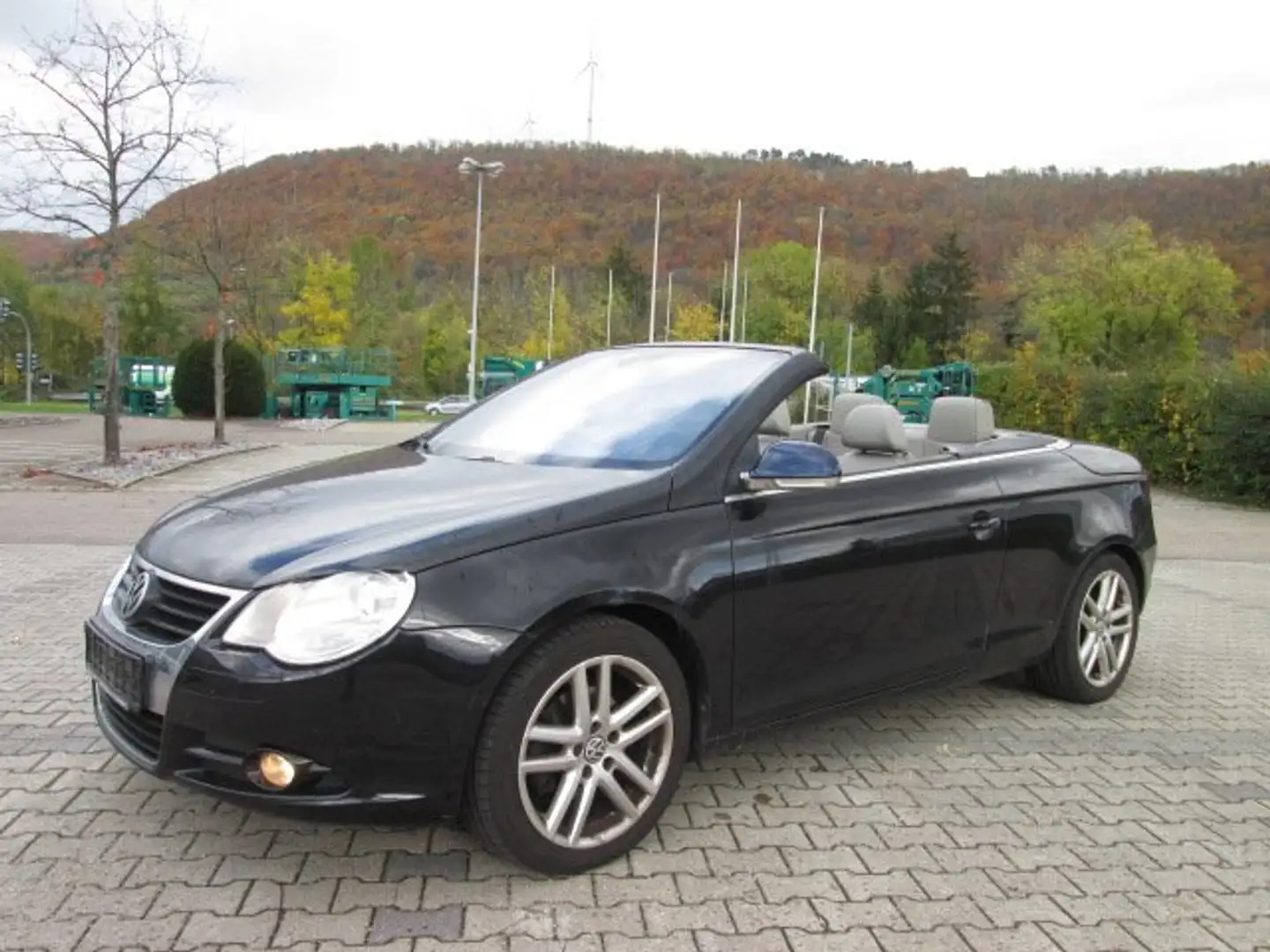 Volkswagen Eos Eos 2.0 FSI+TÜV NEU+CABRIO+VOLLAUSTATTUNG Czarny - 2
