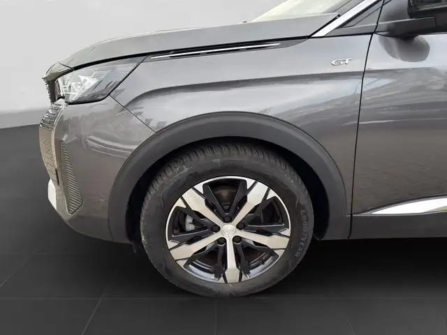 Peugeot 5008 view 7