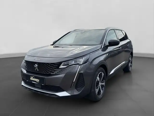 2023 Peugeot 5008 in Grey for sale