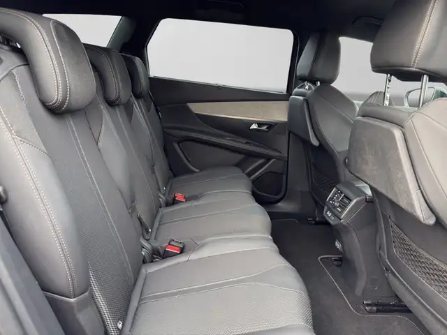 Peugeot 5008 view 15